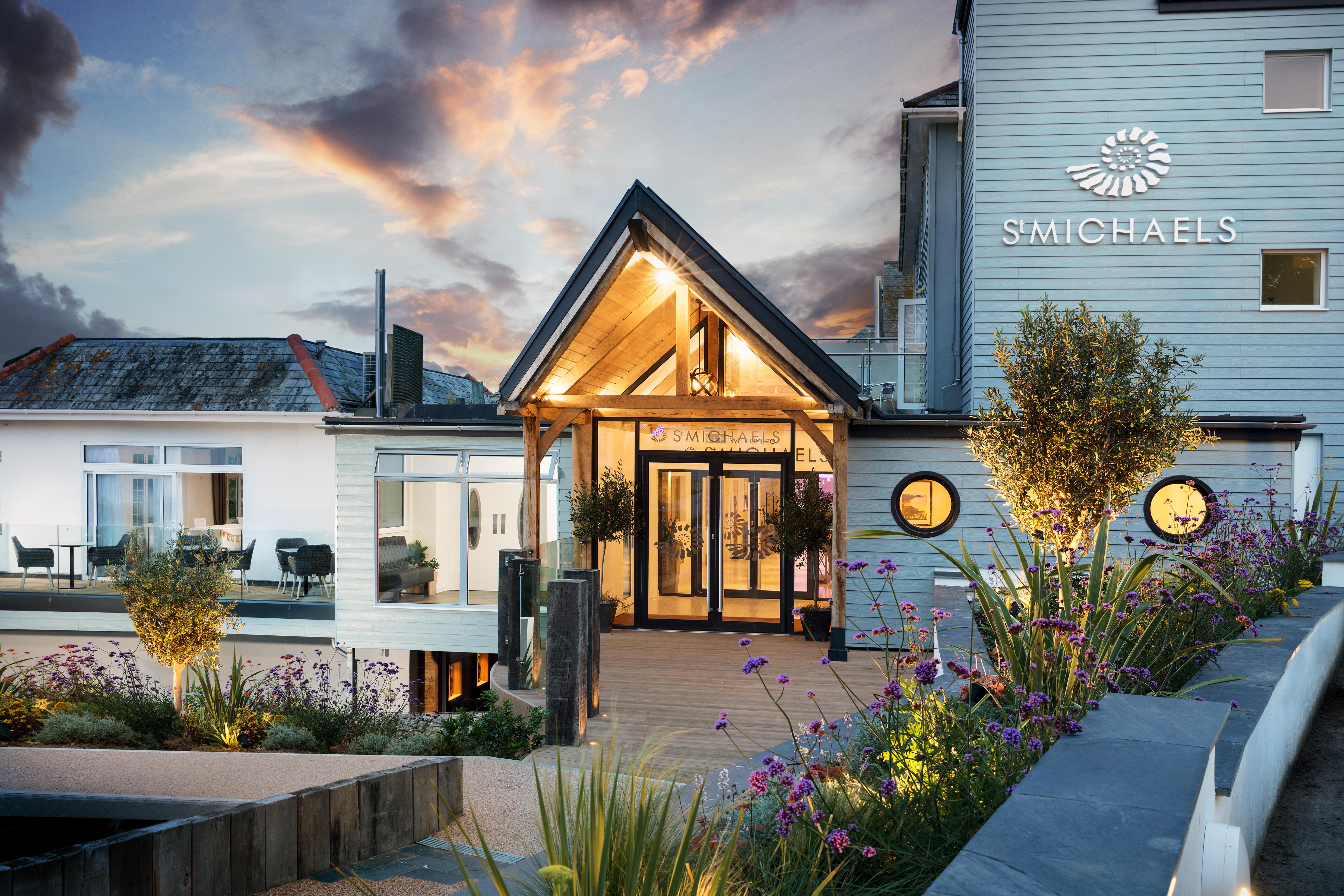 St Michaels Resort, 法尔茅斯 外观 照片